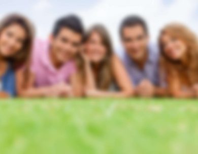 How can a non-US citizen apply to the LU?